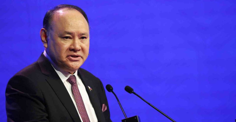 Çin, Filipinler Savunma Bakanı Teodoro'ya Yaptırım Uyguladı