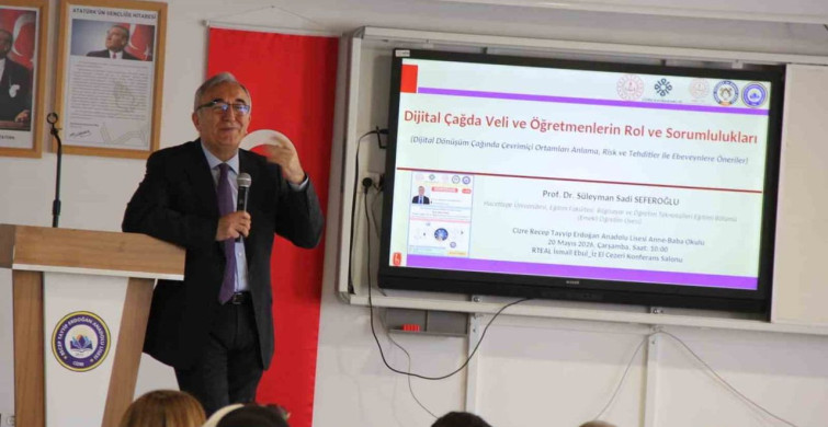 Cizre’de 'Anne Baba Okulu' Konferansı Düzenlendi