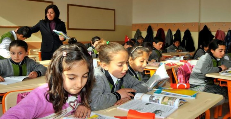 Çocuğunun kimlik belgesini getiren yardım parasını kapacak! Aylık tıkır tıkır hesaba para ödeniyor