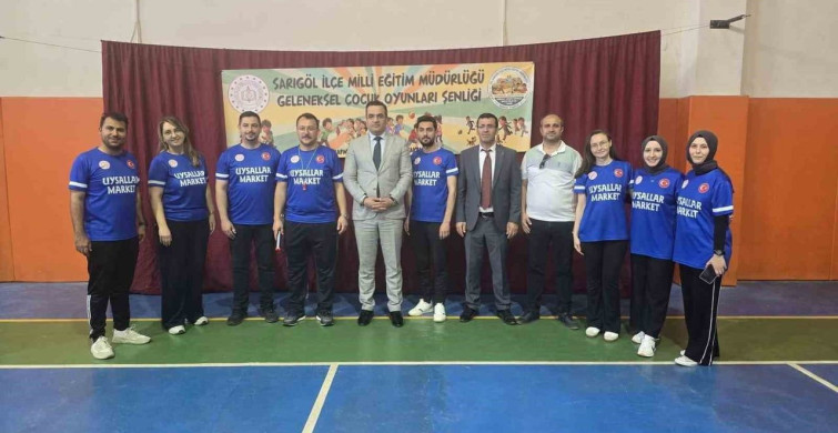 Çocuklar Geleneksel Oyunlarda Yarıştı