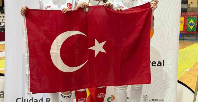 Çolakoğlu Metalurji Spor Kulübü, Uluslararası Eskrim Başarılarıyla Dikkat Çekiyor