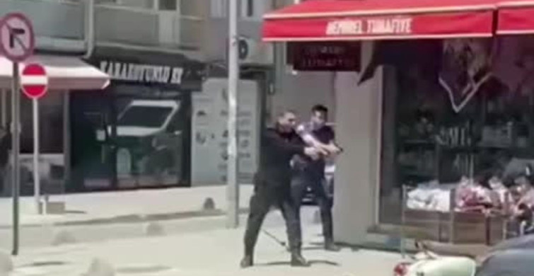 Çorlu'da İki Policinin Şehit Olmasına Neden Olan Saldırganın Yakalanma Anı