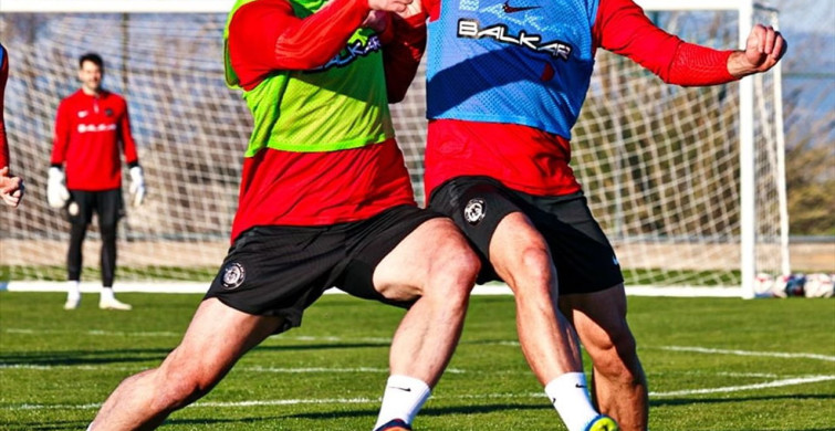 Çorum FK'nın İkinci Yarı Hazırlık Kampı Antalya'da Başladı