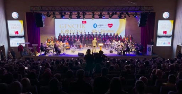 Çorum'da 19 Mayıs Coşkusu: Gençlik Korosu Konseri