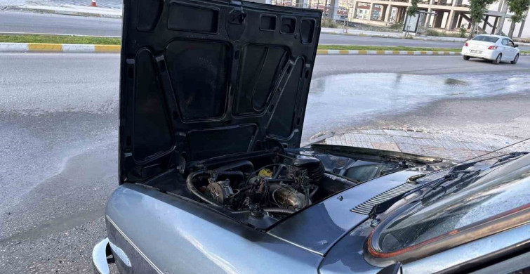 Çorum'da akaryakıt istasyonunda otomobil yangını