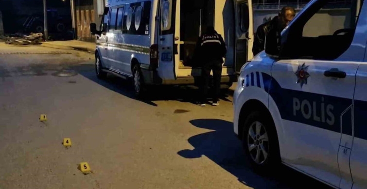 Çorum'da Bıçaklı Kavga: Genç Yaralandı