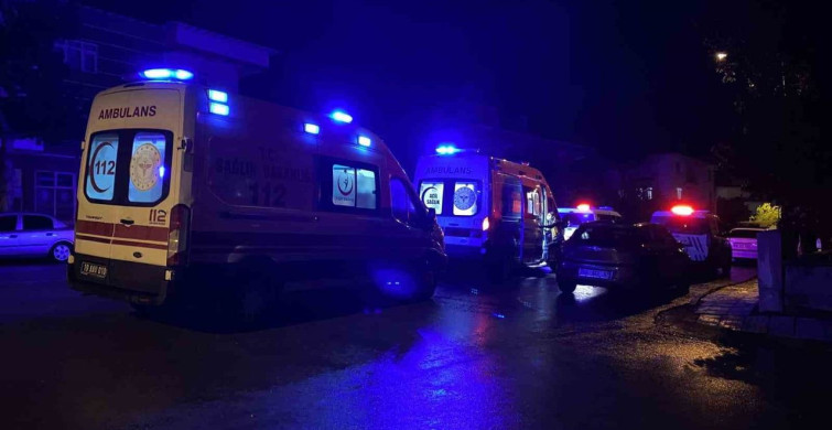 Çorum'da Bıçaklı Kavga: İki Genç Yaralandı