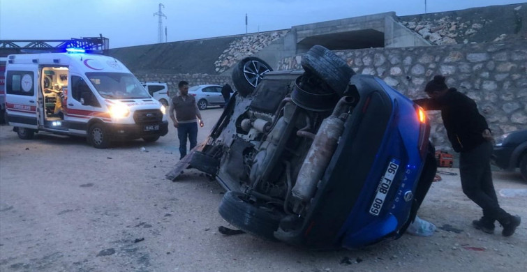 Çorum'da Cip Devrildi: 3 Yaralı