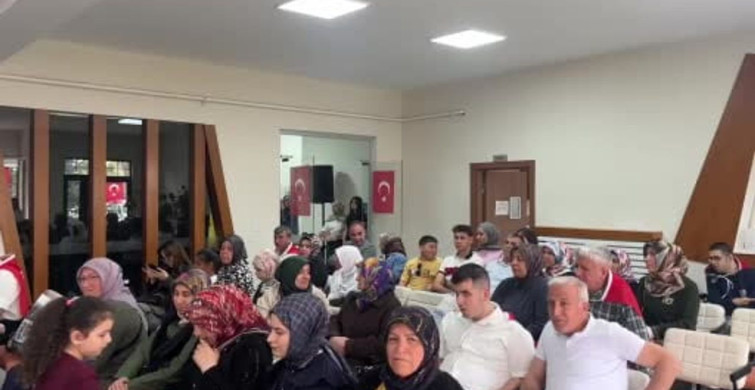 Çorum'da Engelli Bireylere Asker Kınası Yakıldı