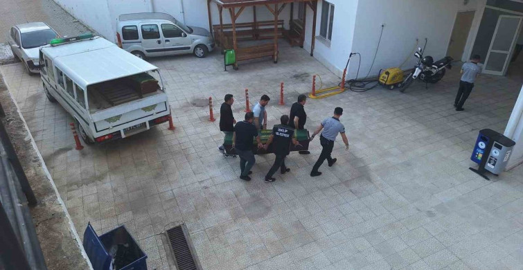 Çorum'da kamyon ile çarpışan motosiklet sürücüsü hayatını kaybetti