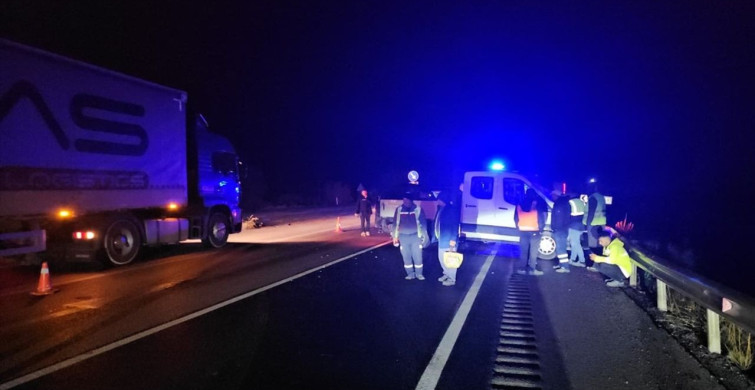 Çorum'da Minibüs ve Kamyonet Kazası: 7 Yaralı