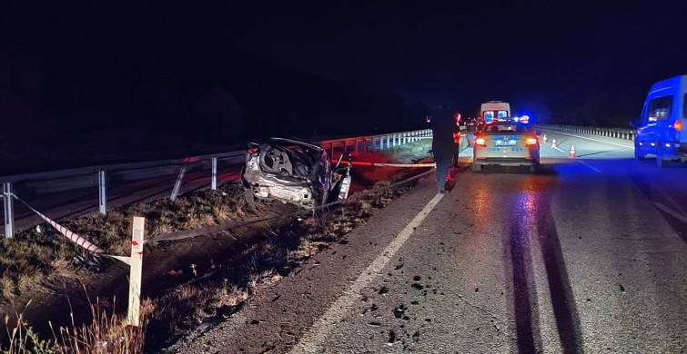 Çorum'da Otomobil Devrildi: 1 Ölü, 2 Yaralı