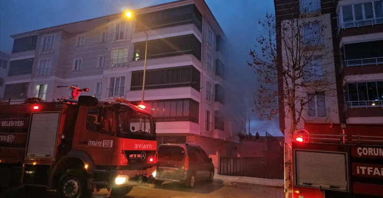 Çorum'da Yangın: 4 Kişi Dumandan Etkilendi