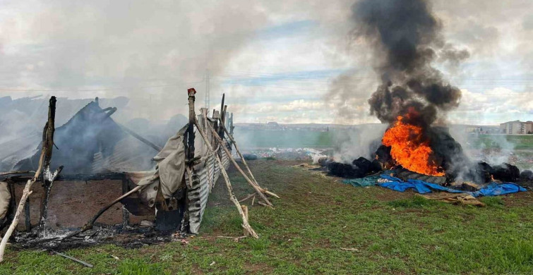 Çorum'da Yangın: Ağılda ve Saman Balyalarında Zarar