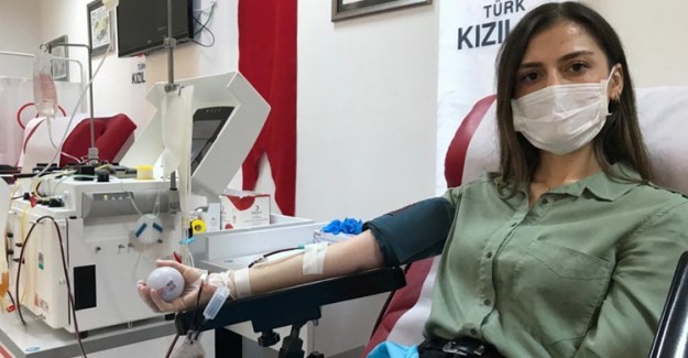 Covid-19’u Yenen Doktor, İmmün Plazma Bağışı Yaptı