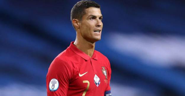 Cristiano Ronaldo Koronavirüse Yakalandı!