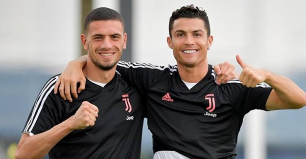 'Cristiano Ronaldo Selam Gönderiyor'
