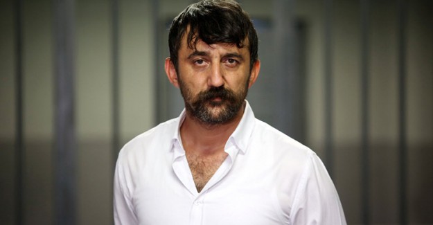 Çukur'un Cumali'si Necip Memili Dizideki Yengesiyle El Ele Görüntülendi