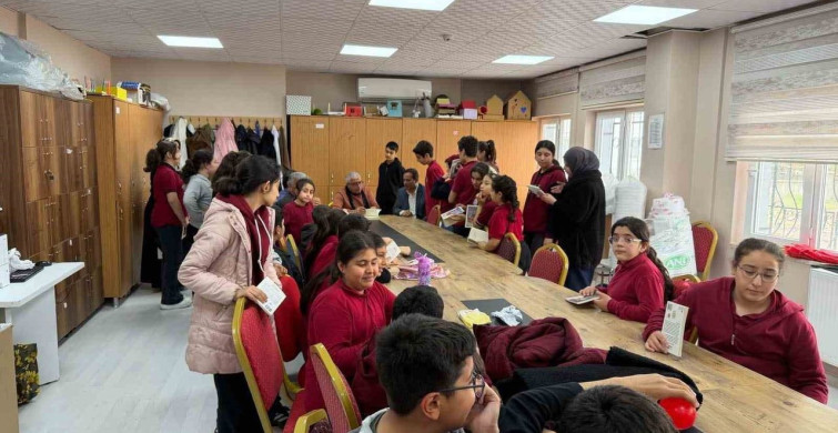 Cuma Karataş Adıyaman'da Okurlarıyla Buluştu