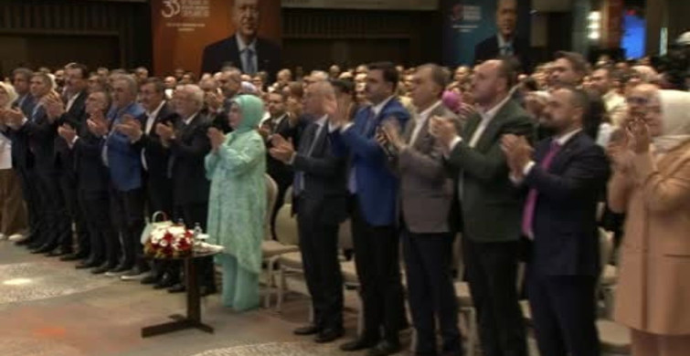 Cumhurbaşkanı Erdoğan, her yerde teşkilat üyeleriyle iletişim hedefliyor