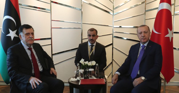 Cumhurbaşkanı Erdoğan Libya UMH Başbakanı Serrac İle Görüştü
