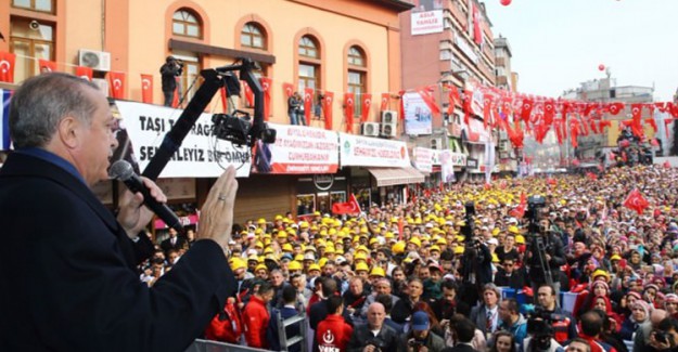 Cumhurbaşkanı Erdoğan: O Bayrağı İndirin Yoksa...