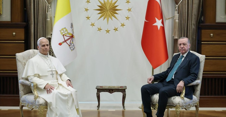 Cumhurbaşkanı Erdoğan, Papa 14. Leo ile Görüştü