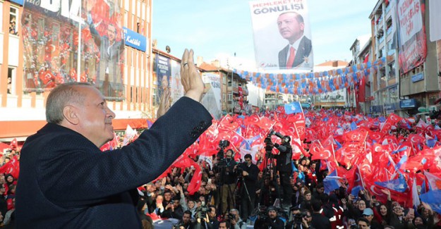 Cumhurbaşkanı Erdoğan: Sandığa Gitmeyi İhmal Etmiyoruz