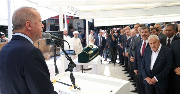 Cumhurbaşkanı Erdoğan: Şenler'in Geride Bıraktığı Miras Çok Büyük ve Anlamlıdır