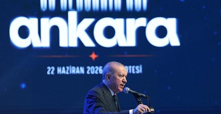 Cumhurbaşkanı Erdoğan: siyasi rakiplerimiz koltuk kavgası verirken biz Türkiye’yi geleceğe hazırlamanın mücadelesini veriyoruz