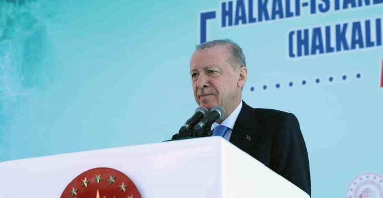 Cumhurbaşkanı Erdoğan: Türkiye'nin hak ve hukukunu savunmaya devam ediyoruz