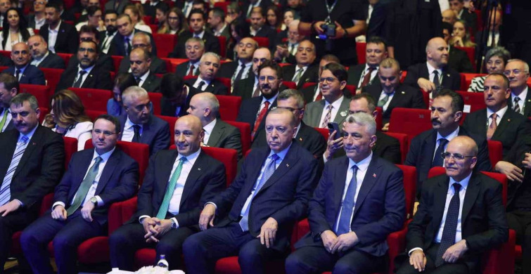 Cumhurbaşkanı Erdoğan, Türkiye'nin ihracat başarısını vurguladı
