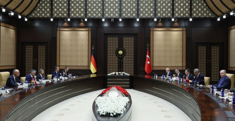 Cumhurbaşkanı Erdoğan ve Almanya Başbakanı Merz Heyetler Arası Görüşmede Buluştu