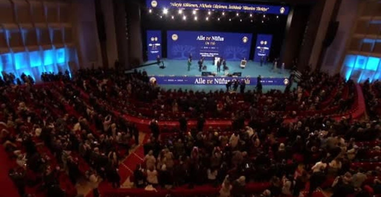 Cumhurbaşkanı Erdoğan’a Takdim Edilen 2.500 Yıllık Pazırık Halısı