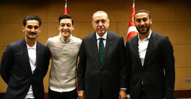 Cumhurbaşkanı Erdoğan'a Yıldız Ziyareti