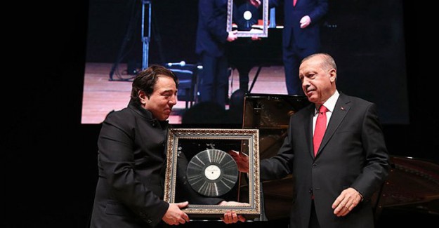 Cumhurbaşkanı Erdoğan'dan Fazıl Say'a Anlamlı Hediye!