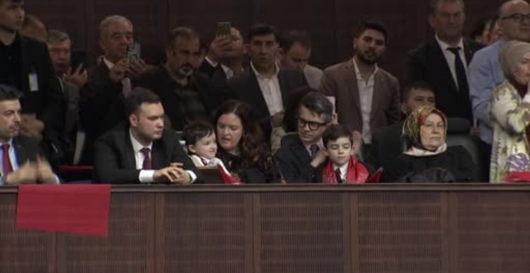 Cumhurbaşkanı Erdoğan'dan Futbol Başarısına Tebrik