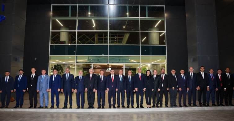 Cumhurbaşkanı Yardımcısı Yılmaz KKTC'ye Teşrif Etti