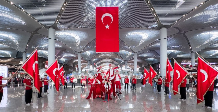 Cumhuriyet Bayramı Coşkusunu İstanbul Havalimanı'nda Yaşayın Cumhuriyet Bayramı Coşkusunu İstanbul Havalimanı'nda Yaşayın