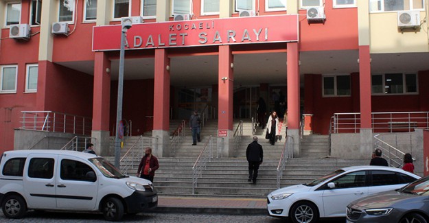Cumhuriyet Gazetesi Eski Çalışanları Teslim Oldu