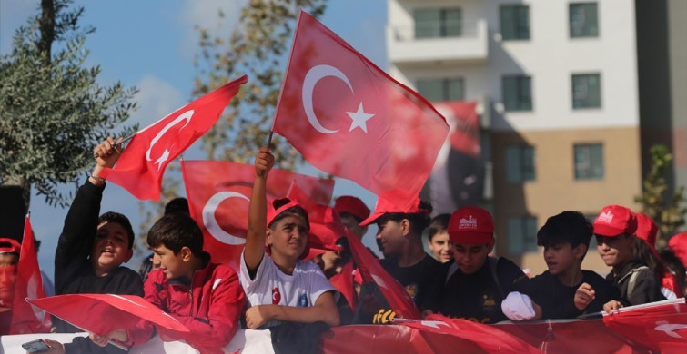 Cumhuriyet'in 102. Yılı Coşkuyla Kutlandı