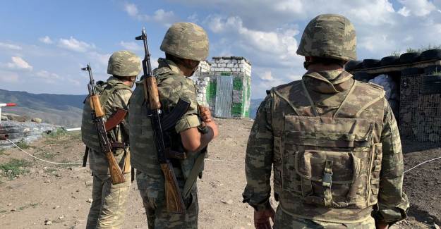 Dağlık Karabağ Sorunu Nedir? Azerbaycan'da Neler Oluyor?