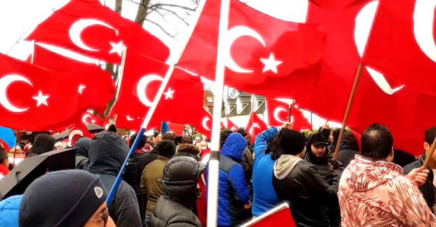 Danimarka'da TSK'ya Destek Yürüyüşü!
