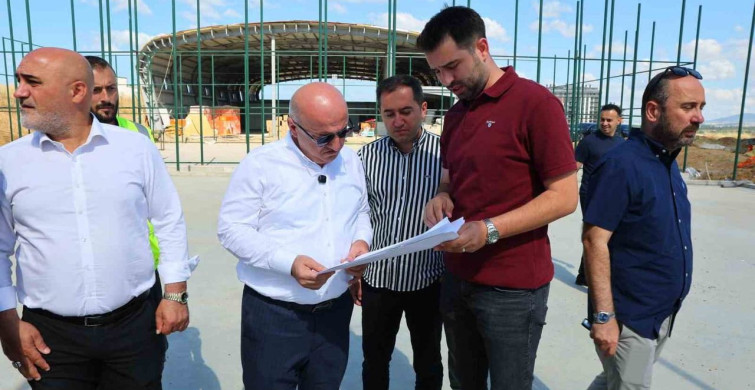 Darıca'da 100 milyon lira destekli spor kompleksinin inşası sürüyor