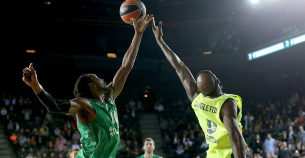 Darüşşafaka Kendi Evinde Barcelona Lassa'ya Yenildi!
