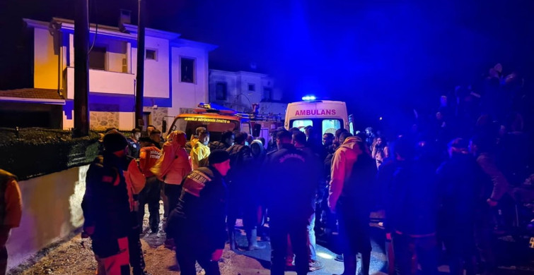 Datça'da Sel Felaketi: Sürücü Ağaç Dalına Tutunarak Hayatta Kaldı