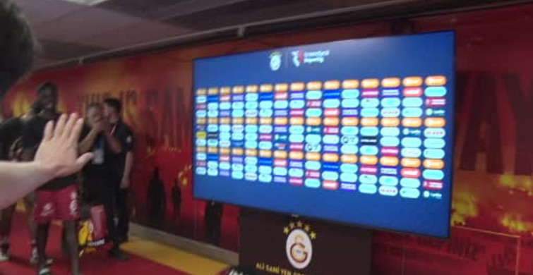 Davinson Sanchez, Galatasaray'ın Şampiyonluğunu Kutladı