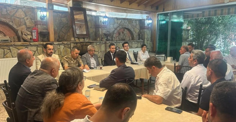 Defne'de muhtarlar toplantısı yapıldı