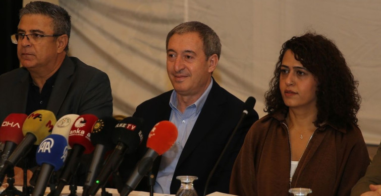 DEM Parti Eş Genel Başkanı Bakırhan Diyarbakır'da Barış Sürecini Değerlendirdi