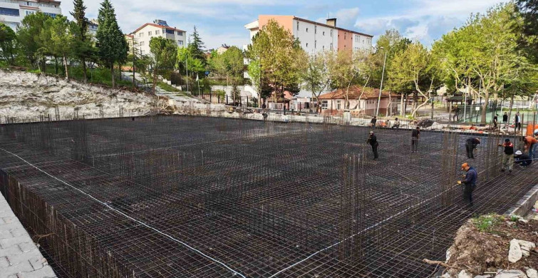 Demirci'de Yeni Gençlik Merkezi Temeli Atıldı